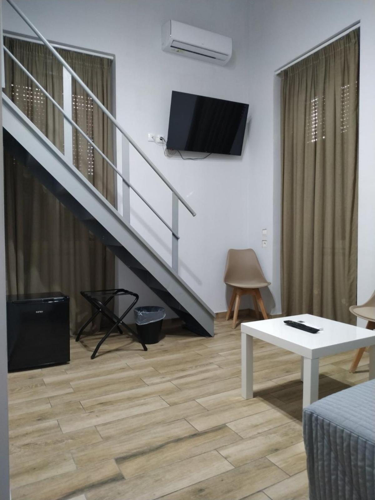Kentrikon Hotel Chalkida Luaran gambar