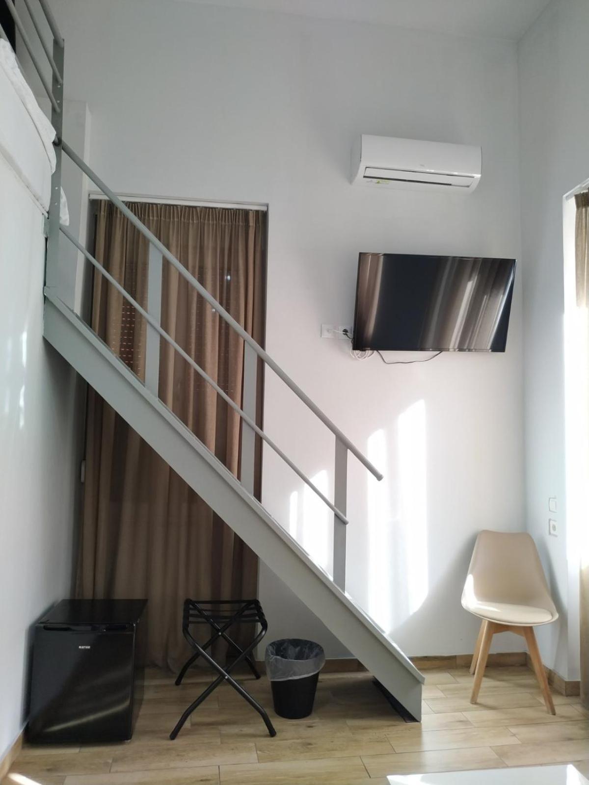 Kentrikon Hotel Chalkida Luaran gambar