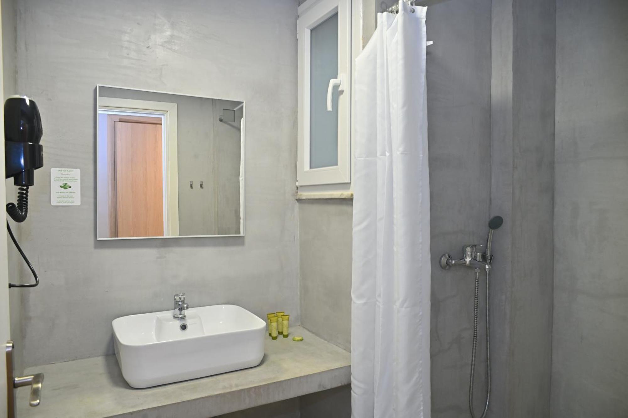 Kentrikon Hotel Chalkida Luaran gambar