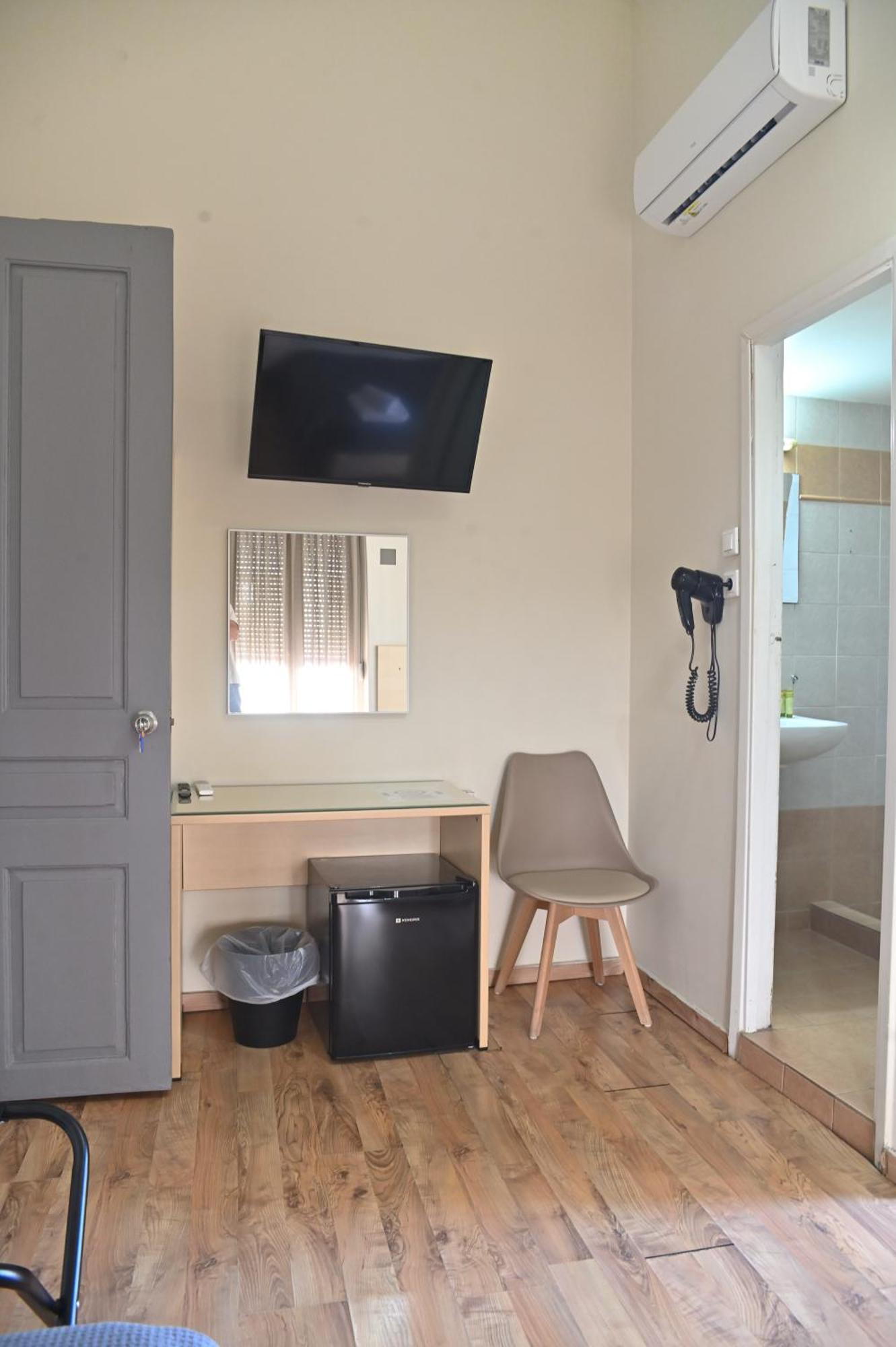 Kentrikon Hotel Chalkida Luaran gambar