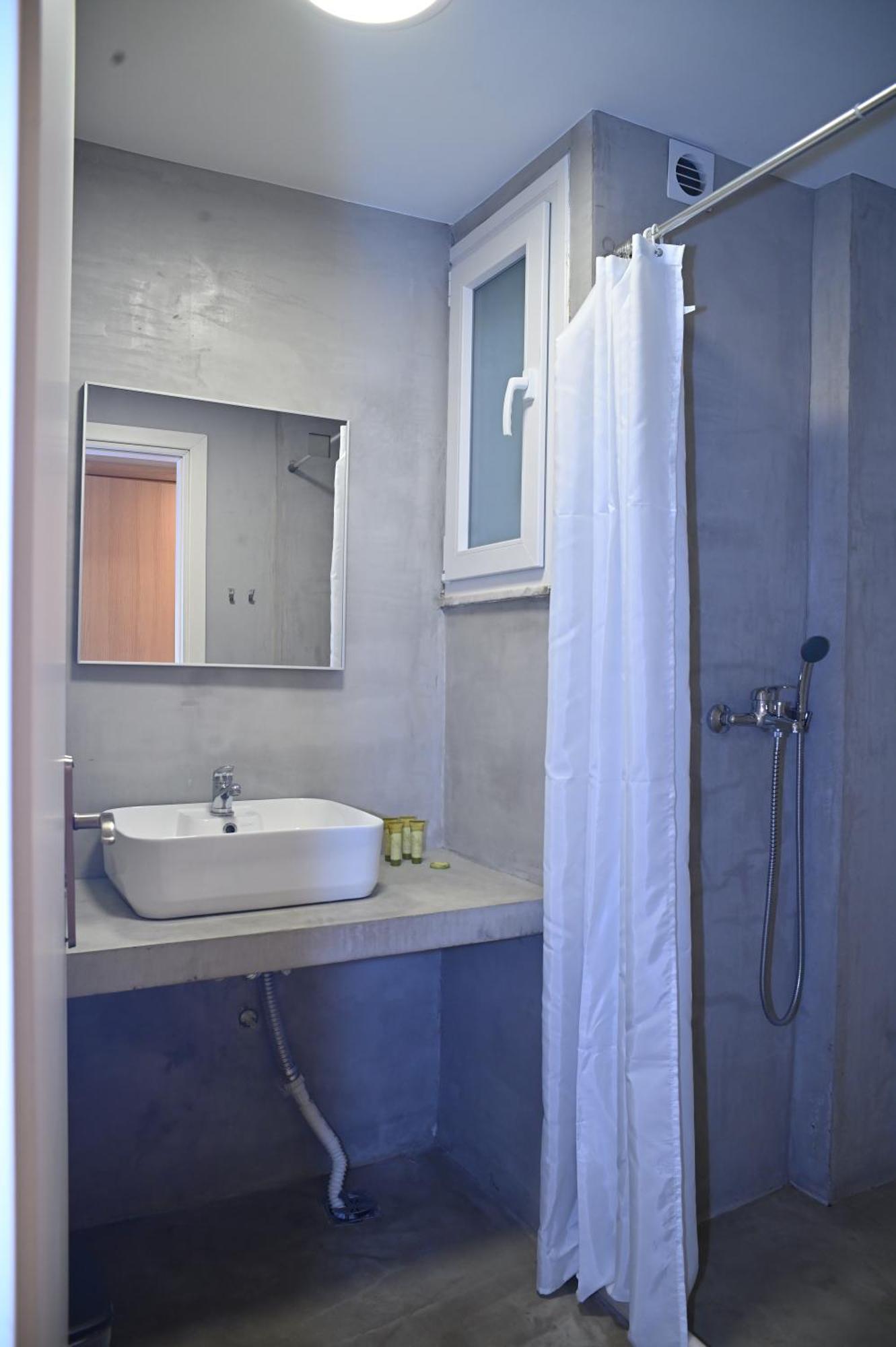 Kentrikon Hotel Chalkida Luaran gambar