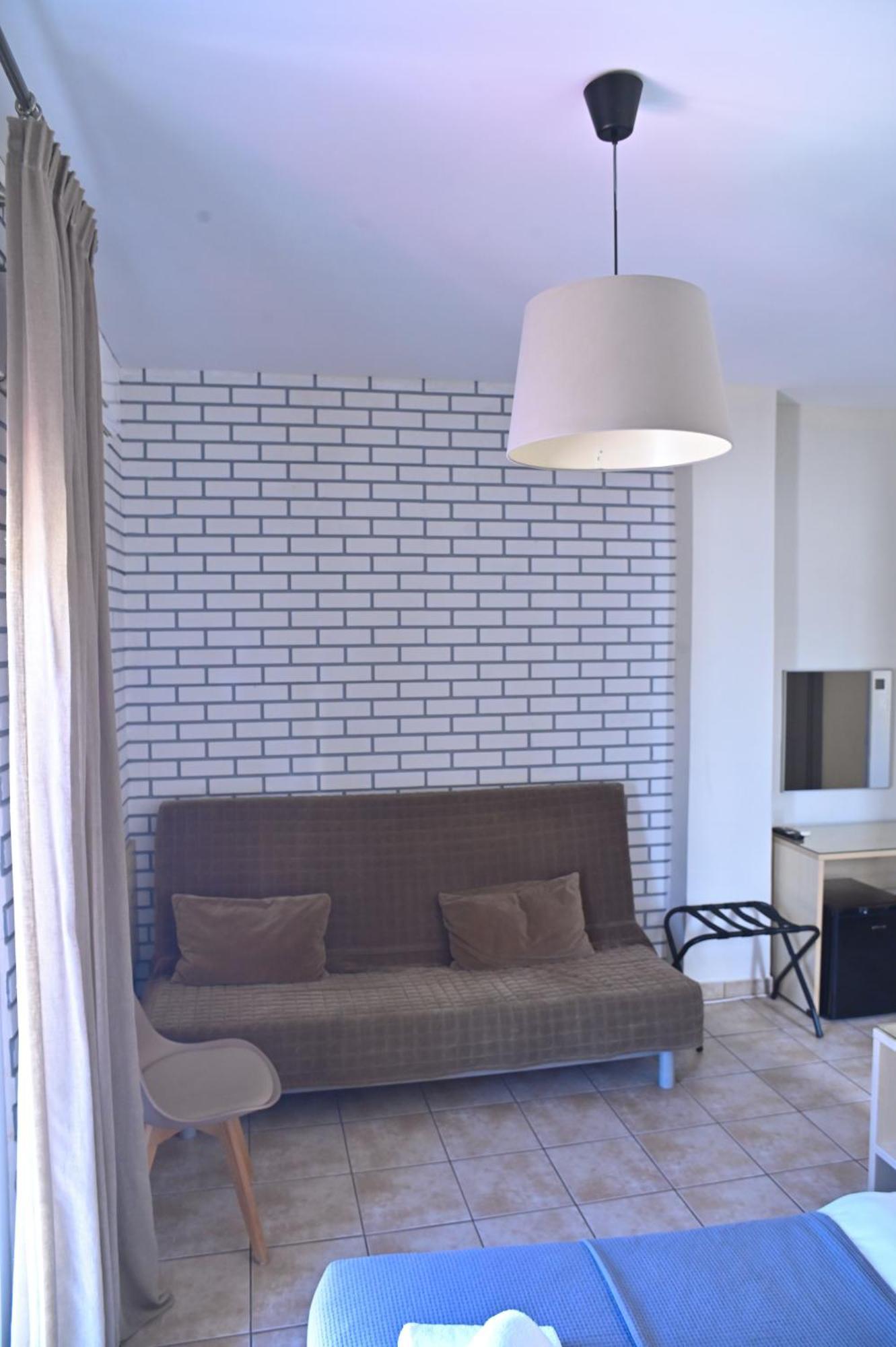 Kentrikon Hotel Chalkida Luaran gambar
