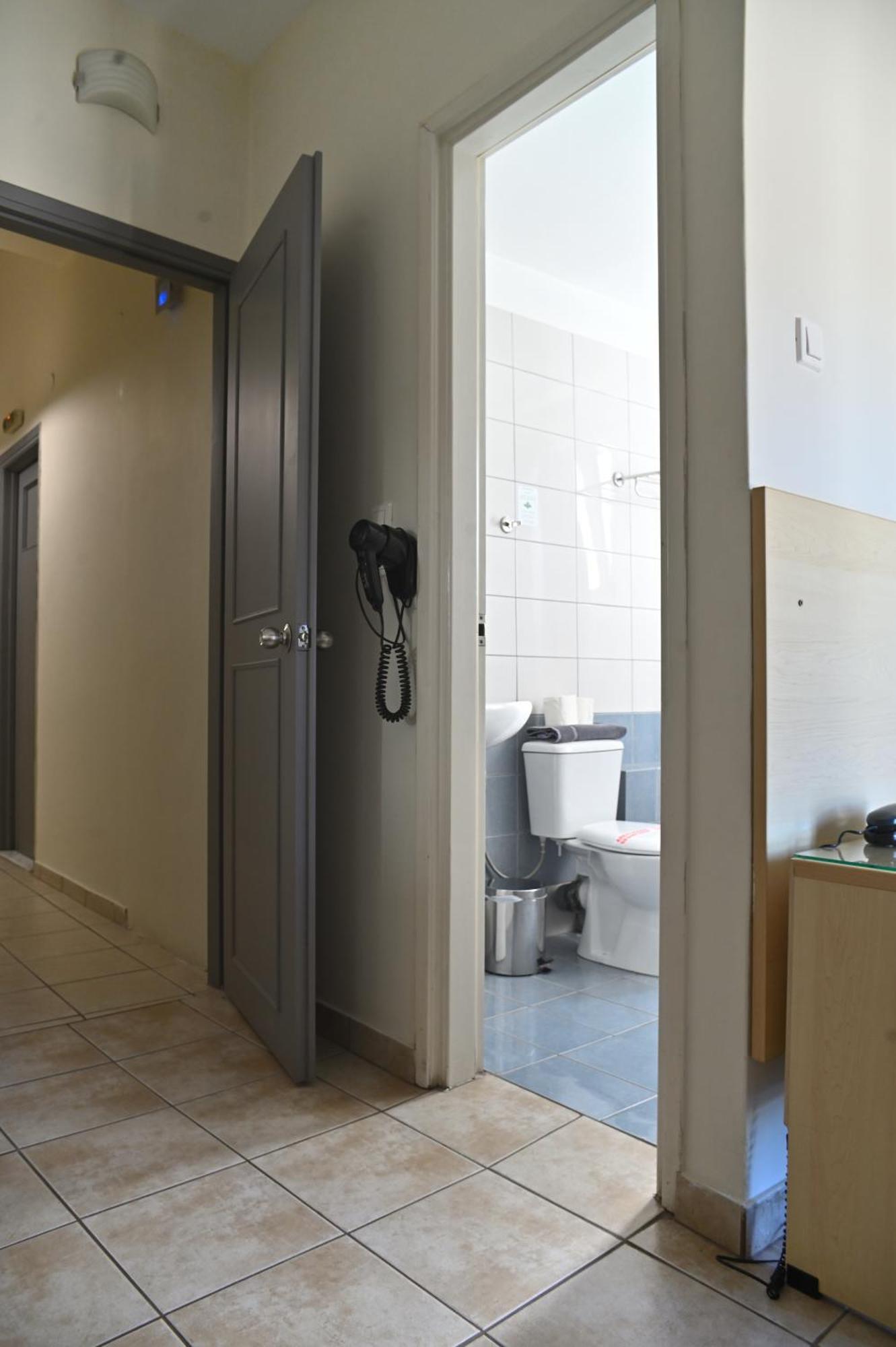 Kentrikon Hotel Chalkida Luaran gambar
