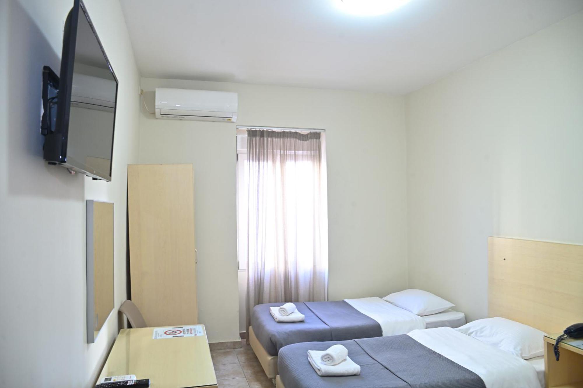 Kentrikon Hotel Chalkida Luaran gambar