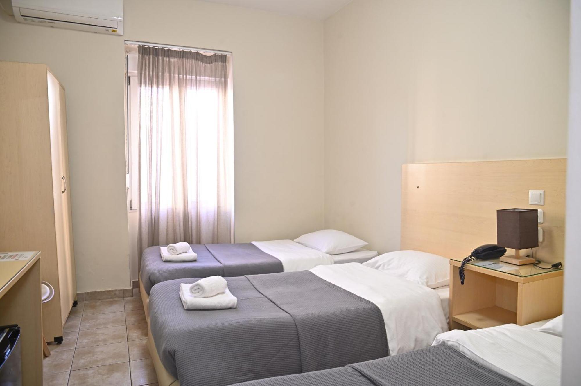 Kentrikon Hotel Chalkida Luaran gambar