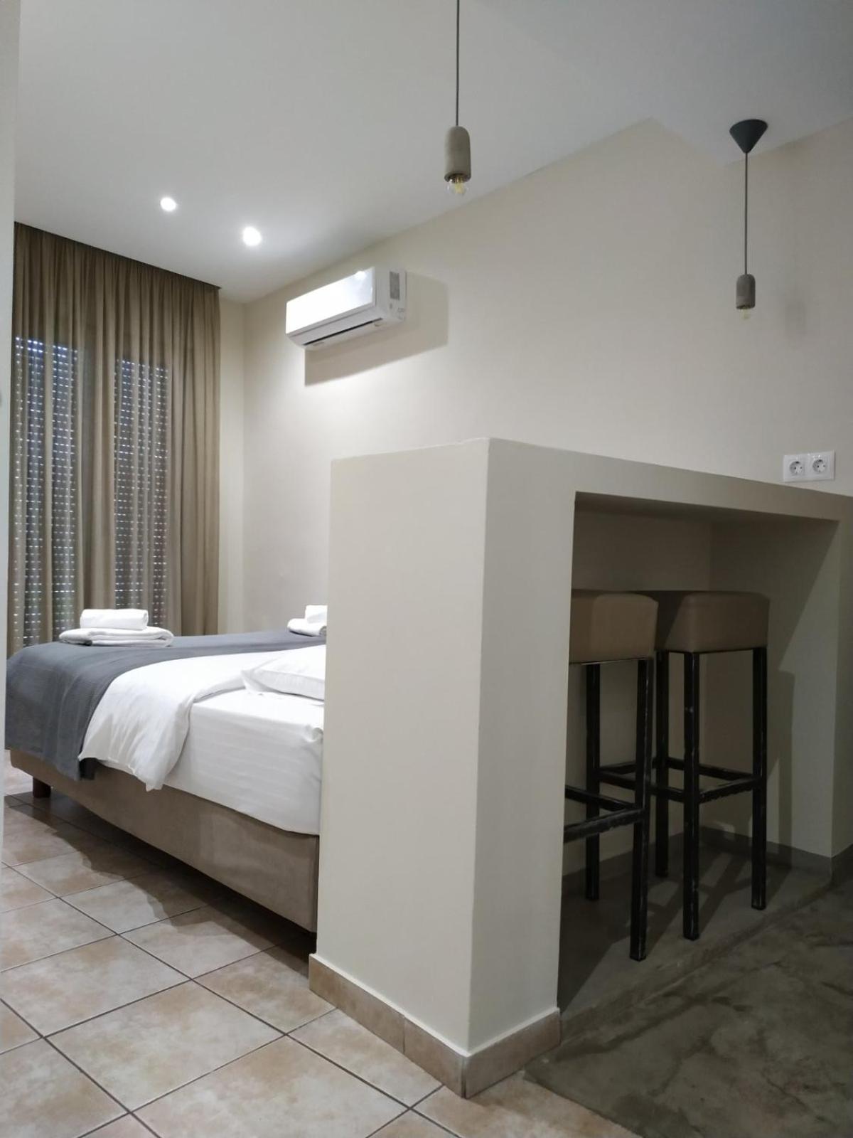 Kentrikon Hotel Chalkida Luaran gambar