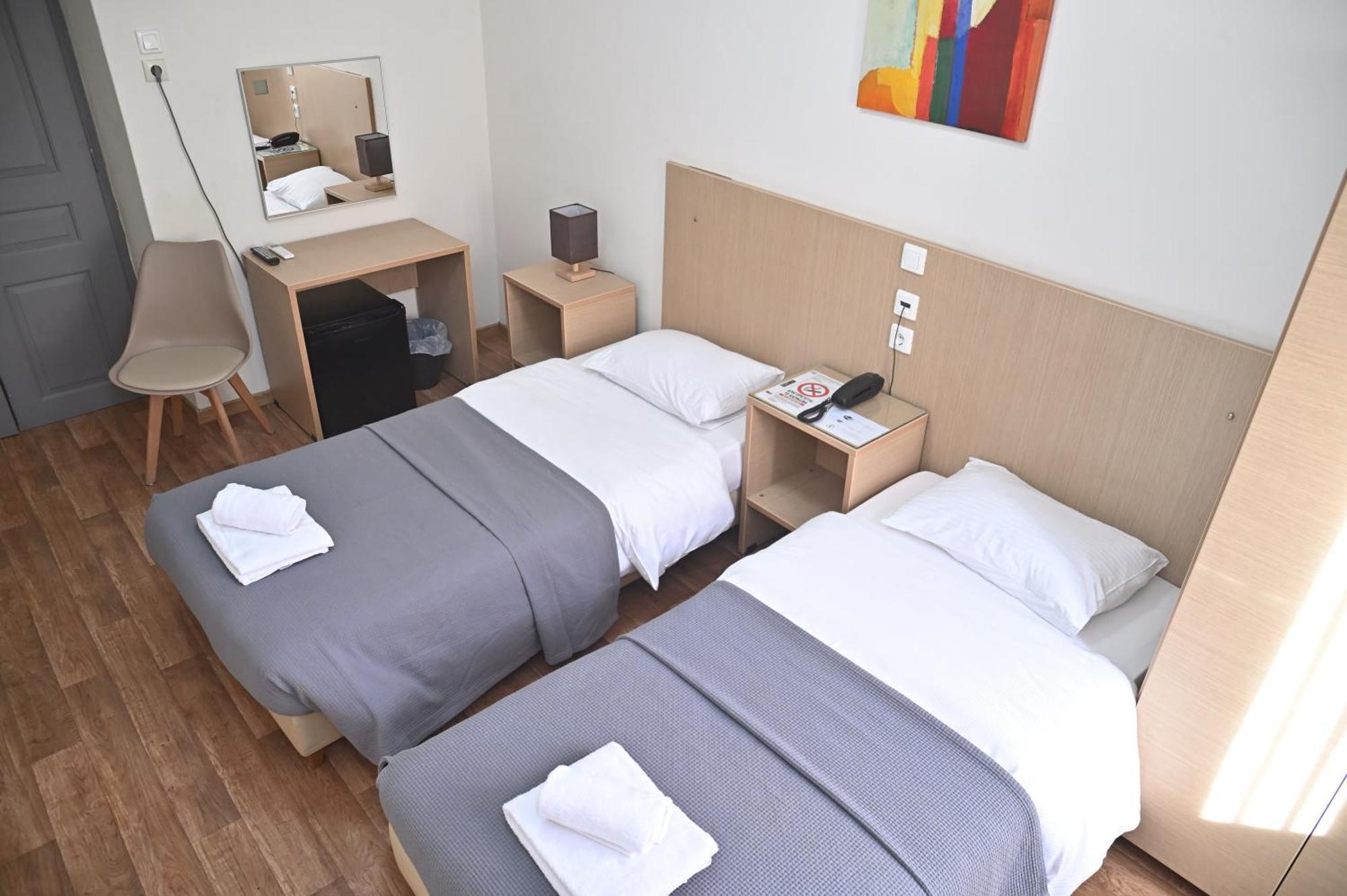 Kentrikon Hotel Chalkida Luaran gambar